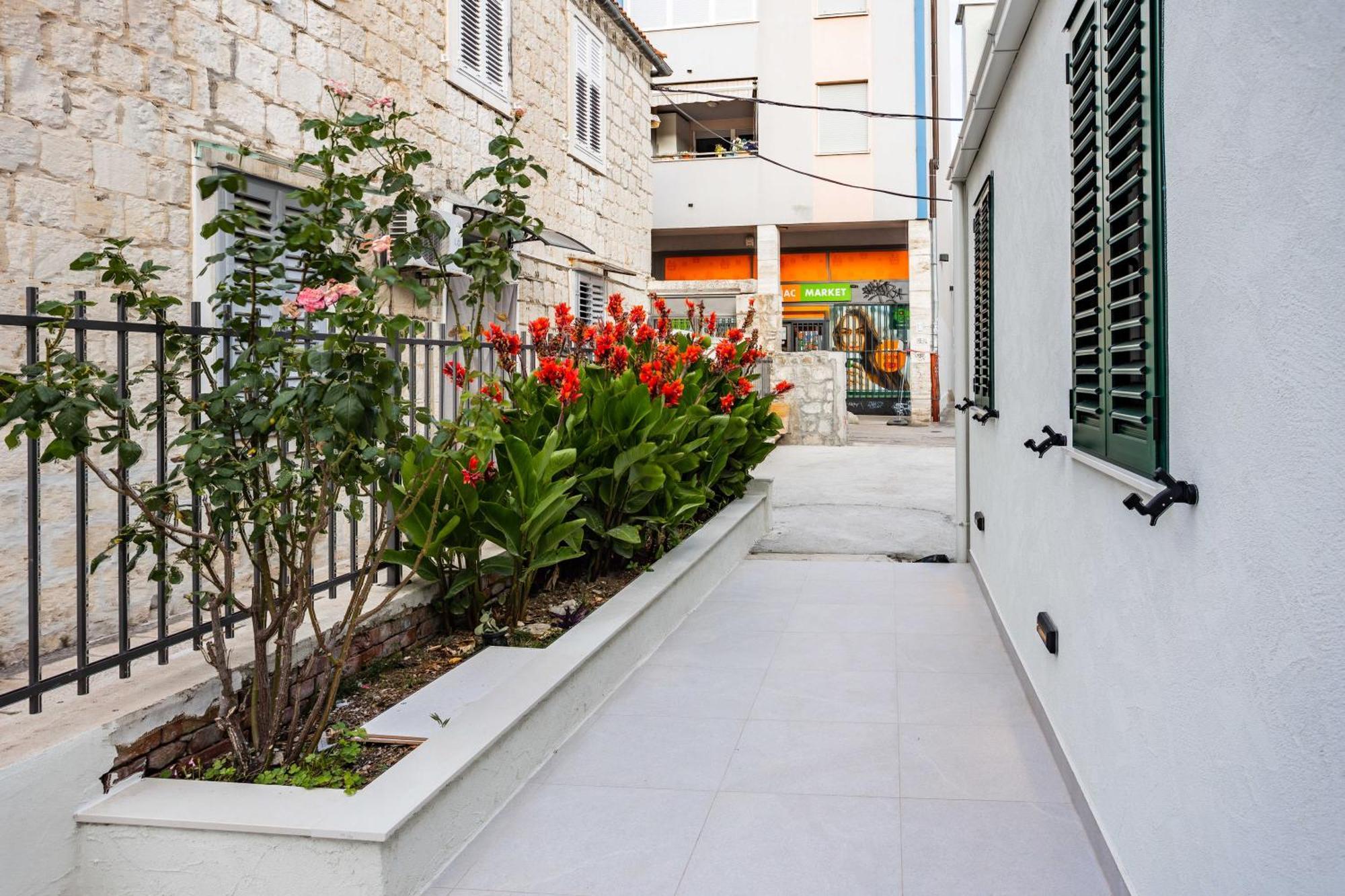 Luxury City Center House Split Buitenkant foto